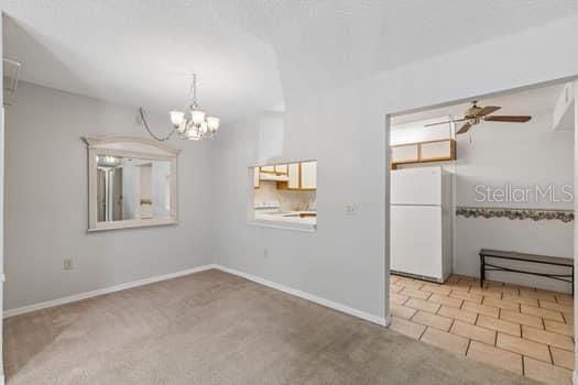 На продажу: $105,000 (2 спален, 2 ванн, 1035 Квадратных фут)