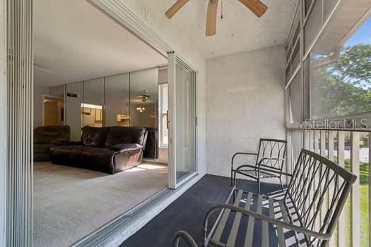 На продажу: $105,000 (2 спален, 2 ванн, 1035 Квадратных фут)