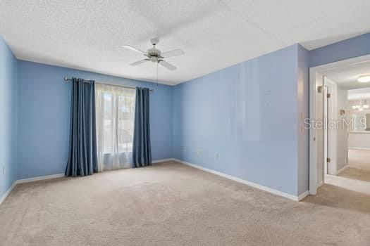 На продажу: $105,000 (2 спален, 2 ванн, 1035 Квадратных фут)