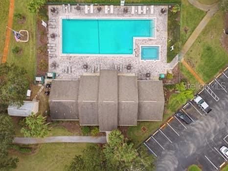 На продажу: $105,000 (2 спален, 2 ванн, 1035 Квадратных фут)