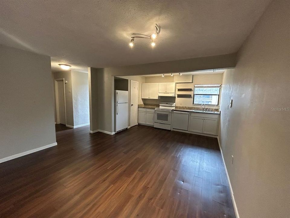 En Renta: $1,200 (1 camas, 1 baños, 876 Pies cuadrados)