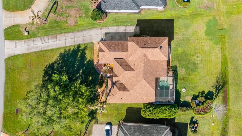 For Sale: $685,000 (5 beds, 4 baths, 3703 Square Feet)
