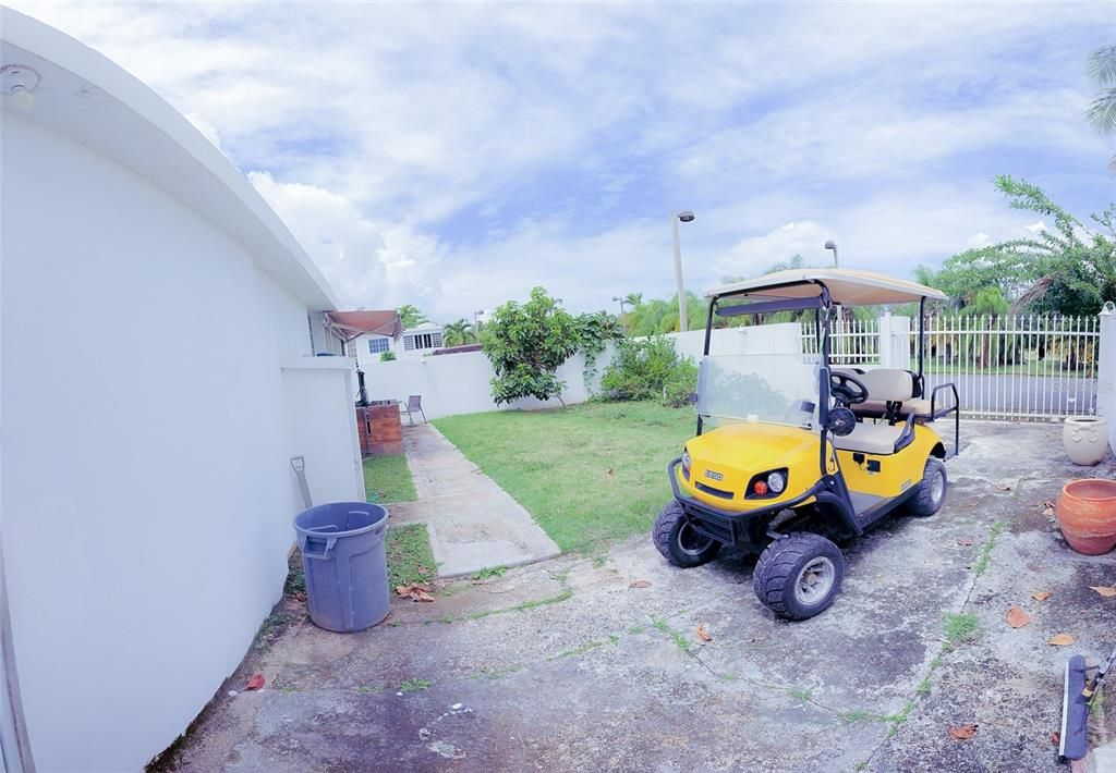 For Sale: $395,000 (3 beds, 2 baths, 1750 Square Feet)