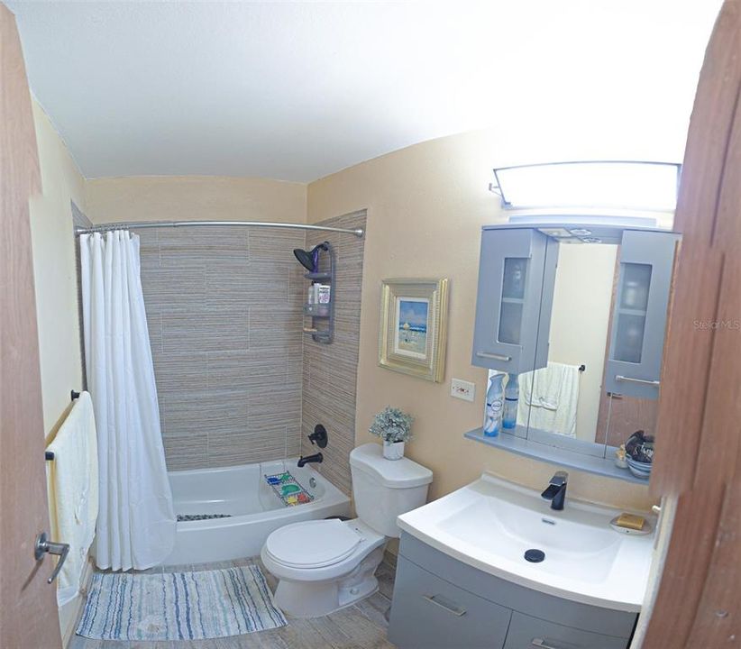 For Sale: $395,000 (3 beds, 2 baths, 1750 Square Feet)