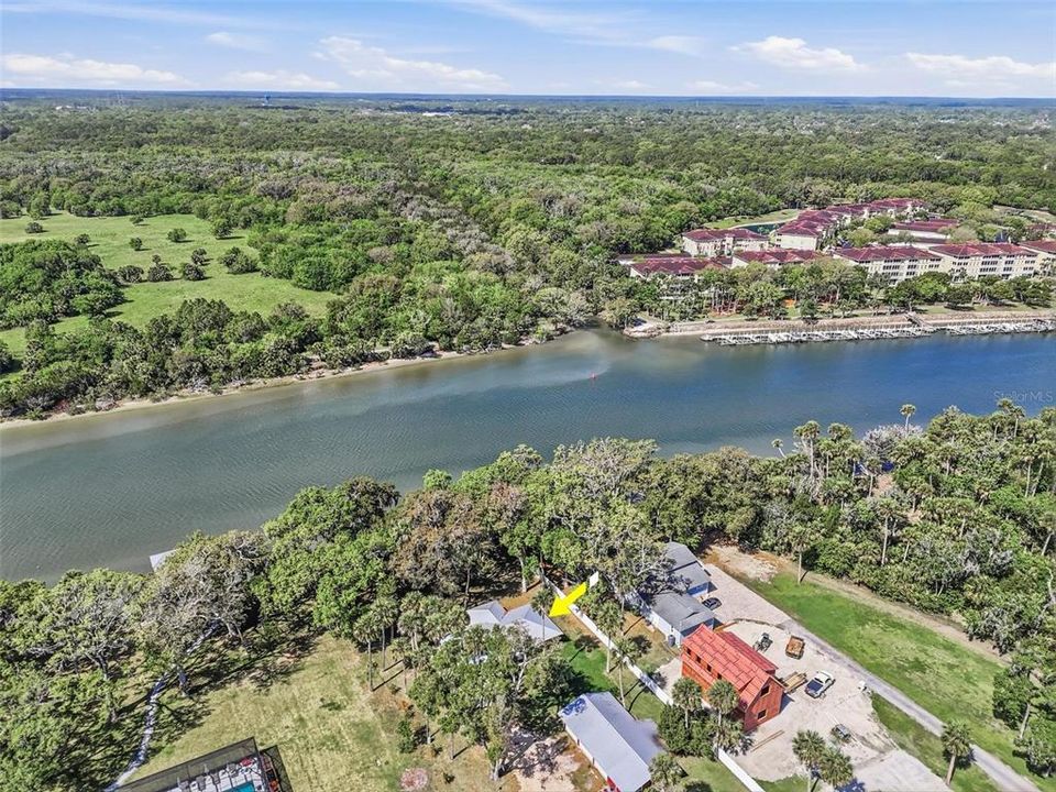 На продажу: $1,399,999 (2 спален, 2 ванн, 1170 Квадратных фут)