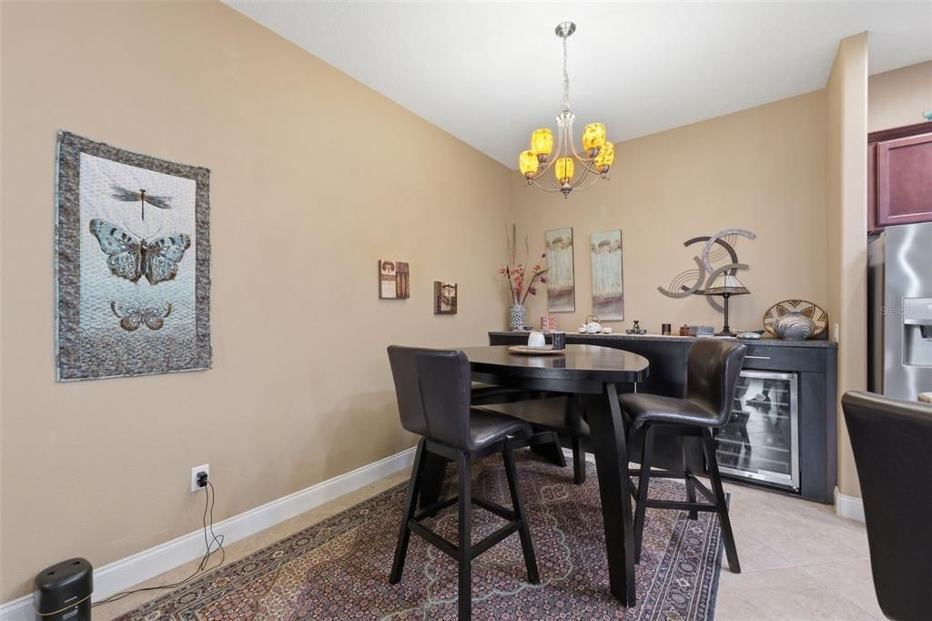 待售: $399,999 (2 贝兹, 2 浴室, 1769 平方英尺)