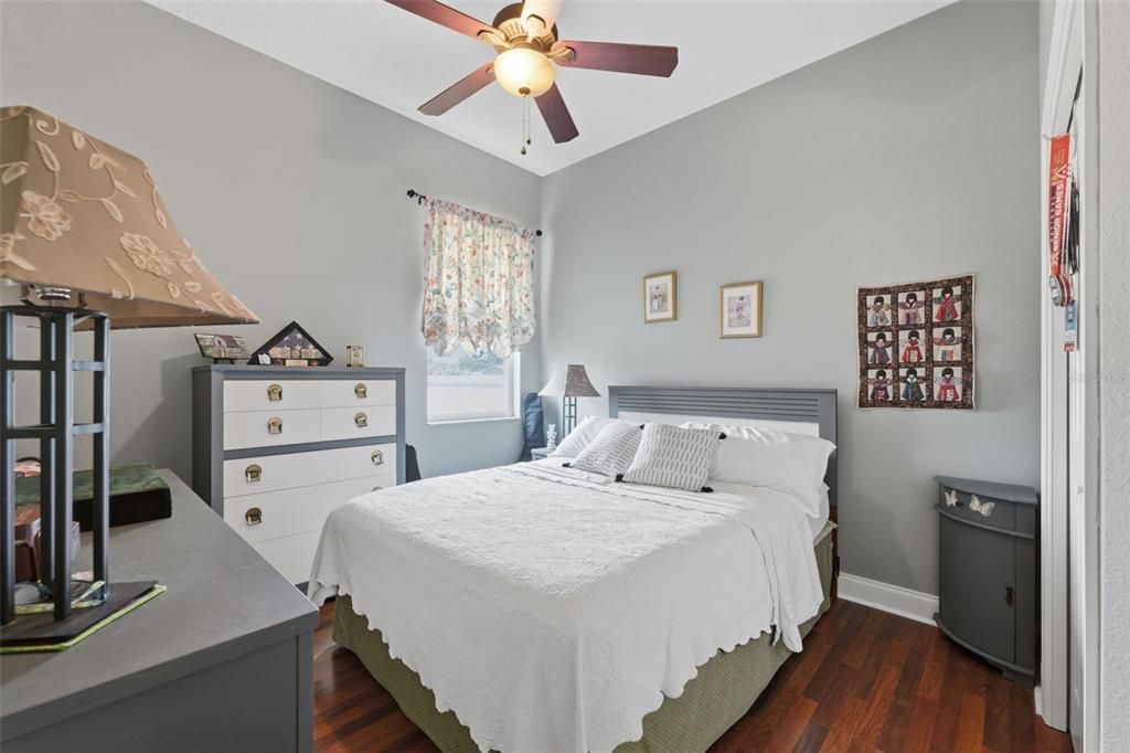 待售: $399,999 (2 贝兹, 2 浴室, 1769 平方英尺)