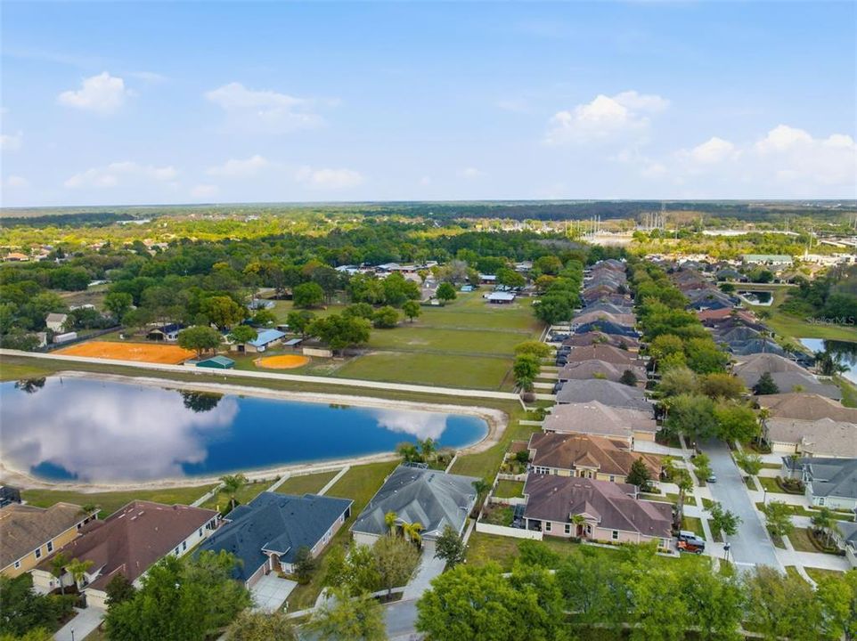 待售: $399,999 (2 贝兹, 2 浴室, 1769 平方英尺)