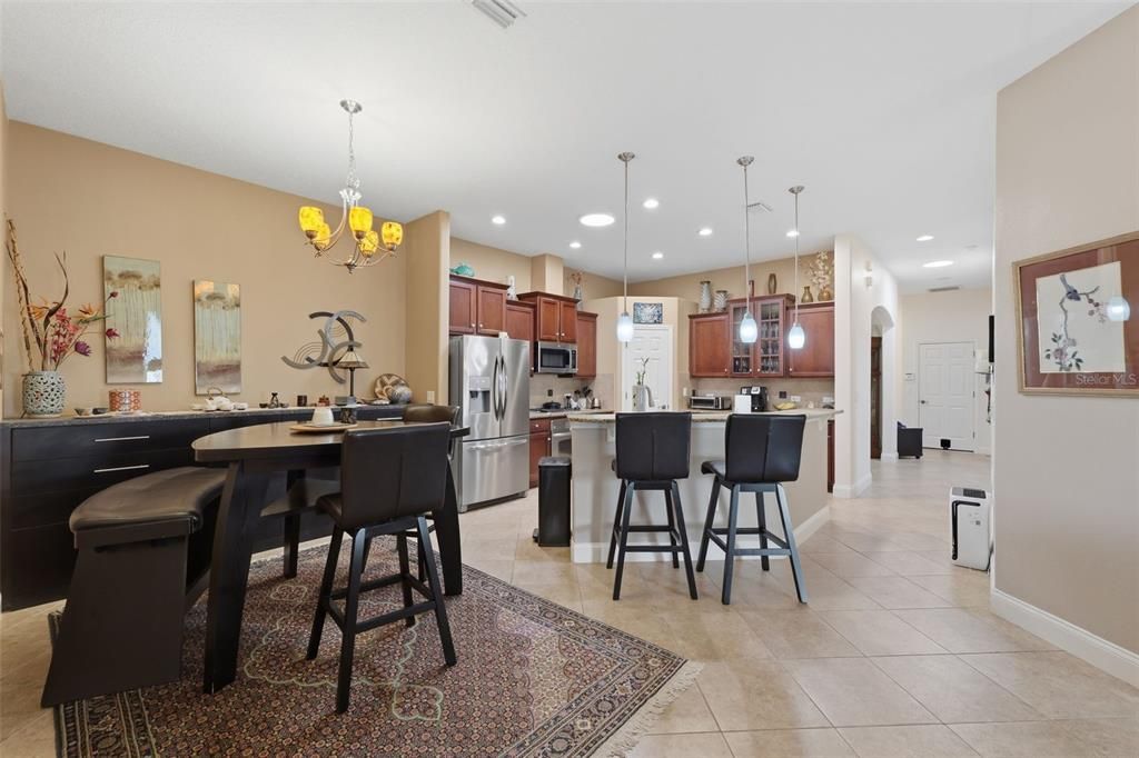 待售: $399,999 (2 贝兹, 2 浴室, 1769 平方英尺)