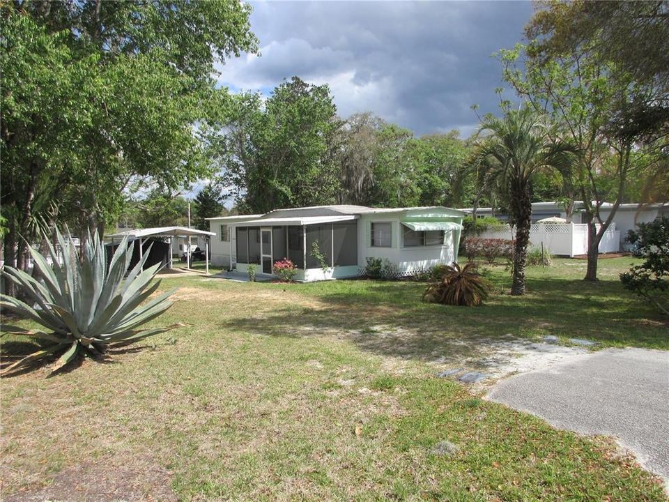 待售: $109,000 (2 贝兹, 1 浴室, 843 平方英尺)