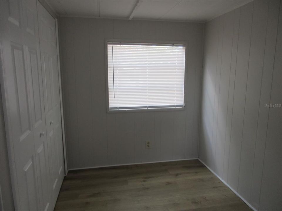 待售: $109,000 (2 贝兹, 1 浴室, 843 平方英尺)