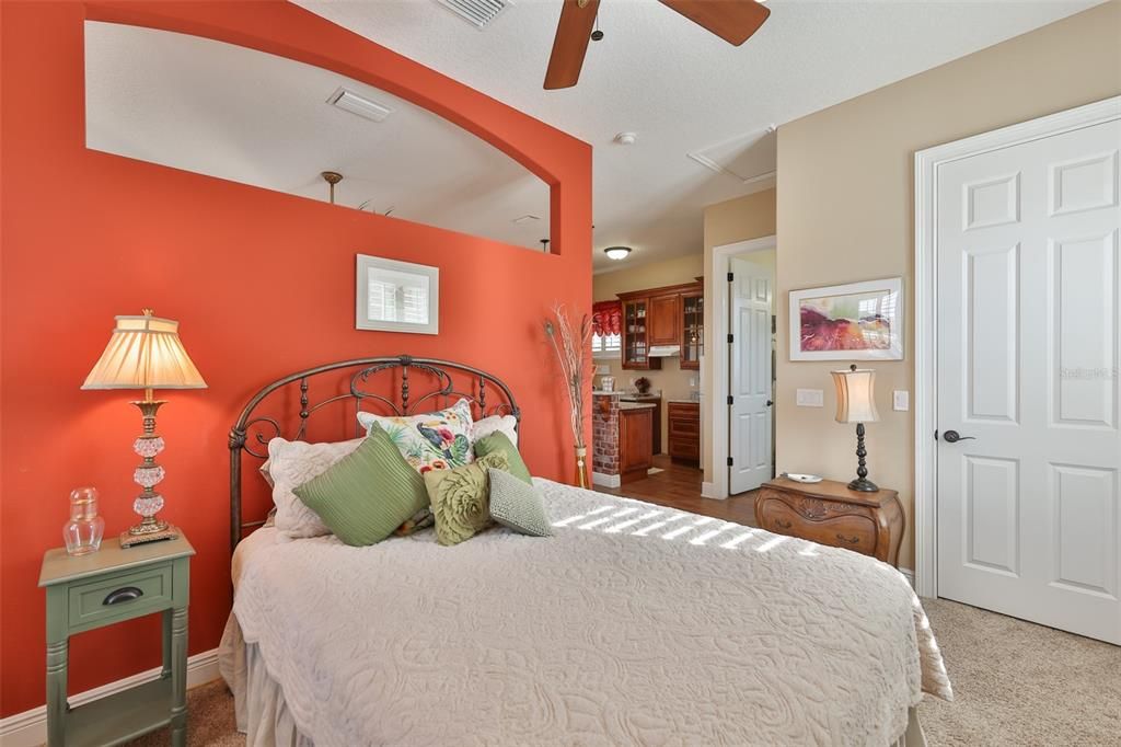 For Sale: $2,100,000 (5 beds, 5 baths, 3699 Square Feet)