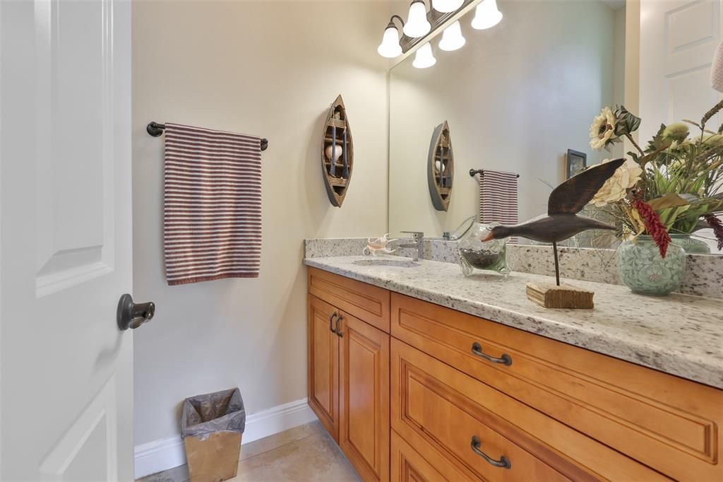 For Sale: $2,100,000 (5 beds, 5 baths, 3699 Square Feet)
