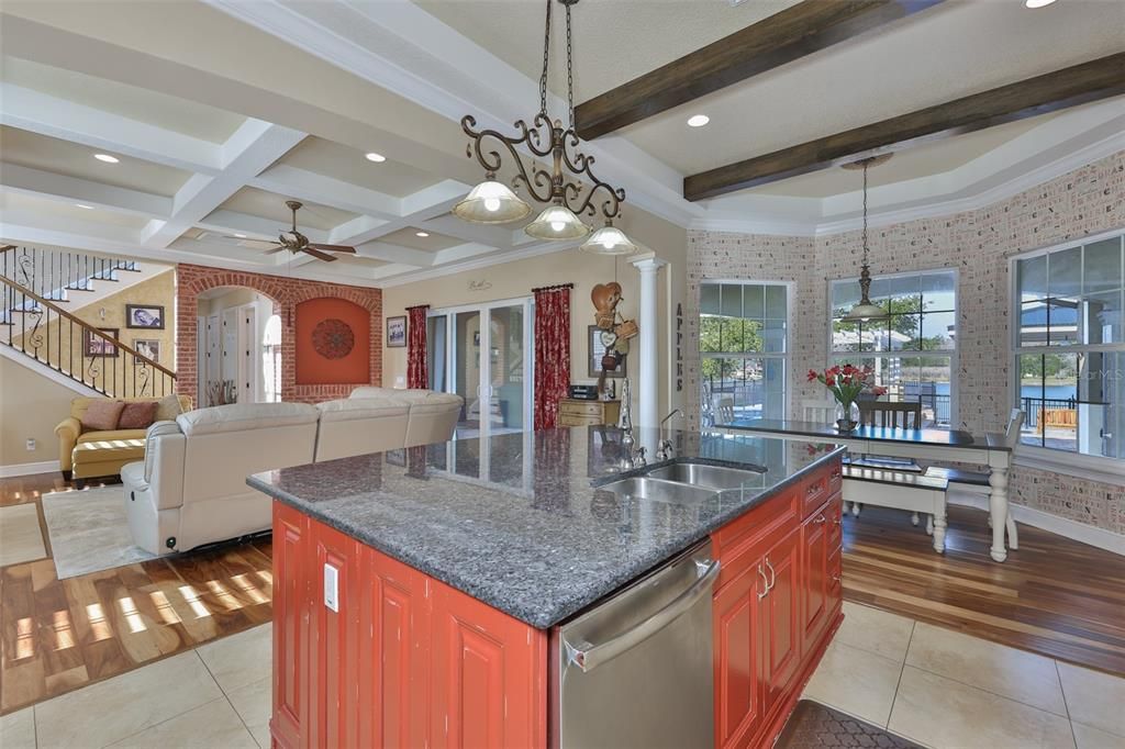 For Sale: $2,100,000 (5 beds, 5 baths, 3699 Square Feet)