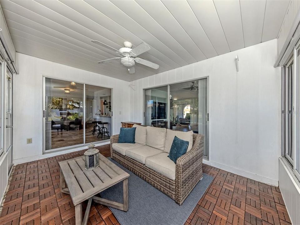Activo con contrato: $265,000 (2 camas, 2 baños, 1538 Pies cuadrados)