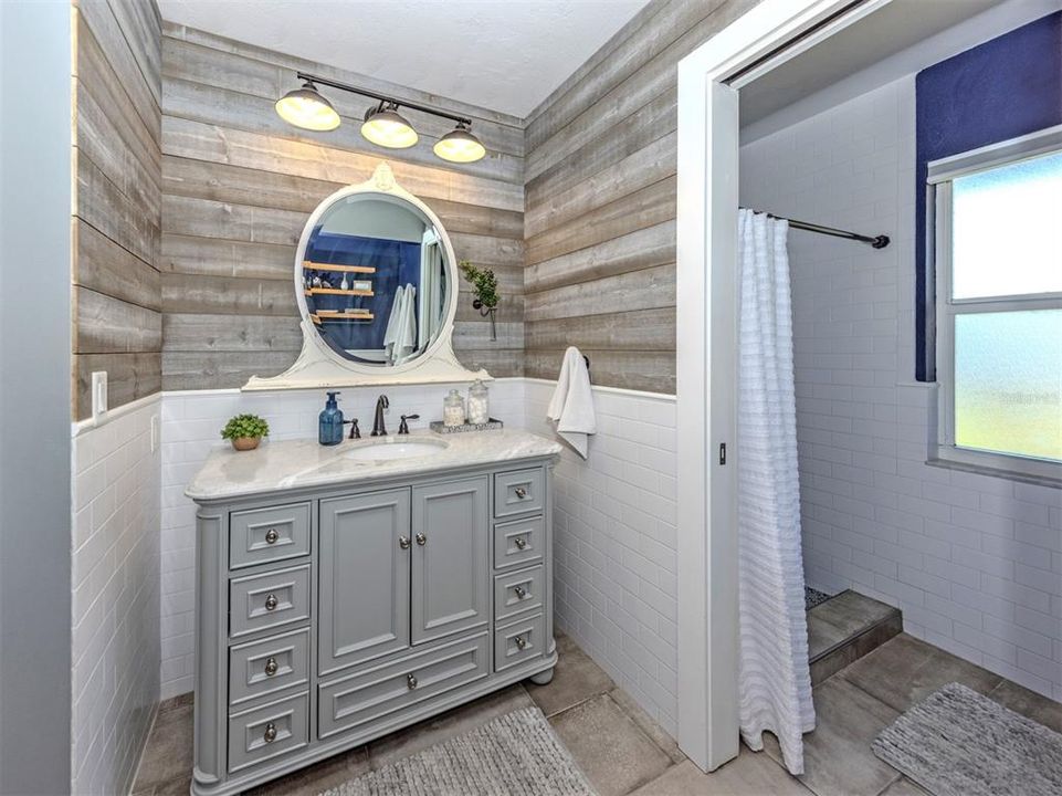 Activo con contrato: $265,000 (2 camas, 2 baños, 1538 Pies cuadrados)
