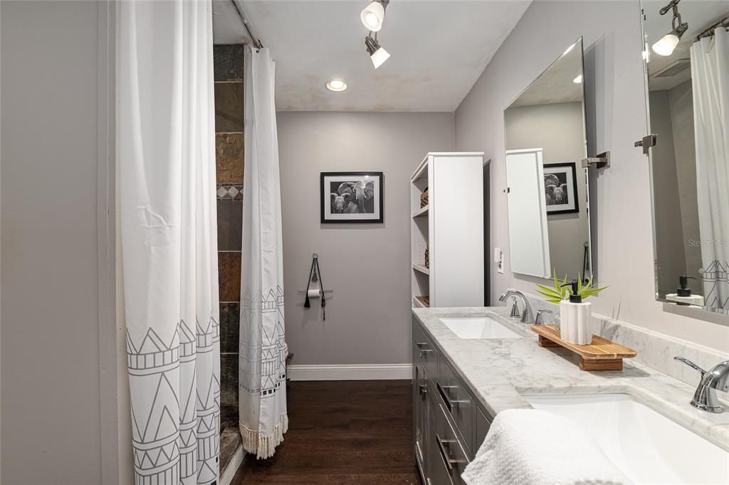 For Sale: $445,007 (3 beds, 2 baths, 2124 Square Feet)