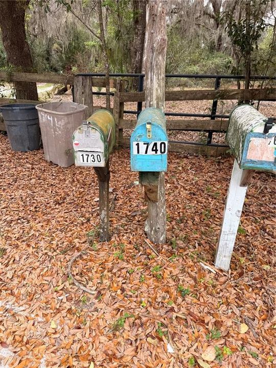 En Venta: $249,000 (3 camas, 0 baños, 2704 Pies cuadrados)