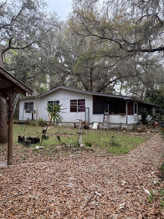 En Venta: $249,000 (3 camas, 0 baños, 2704 Pies cuadrados)