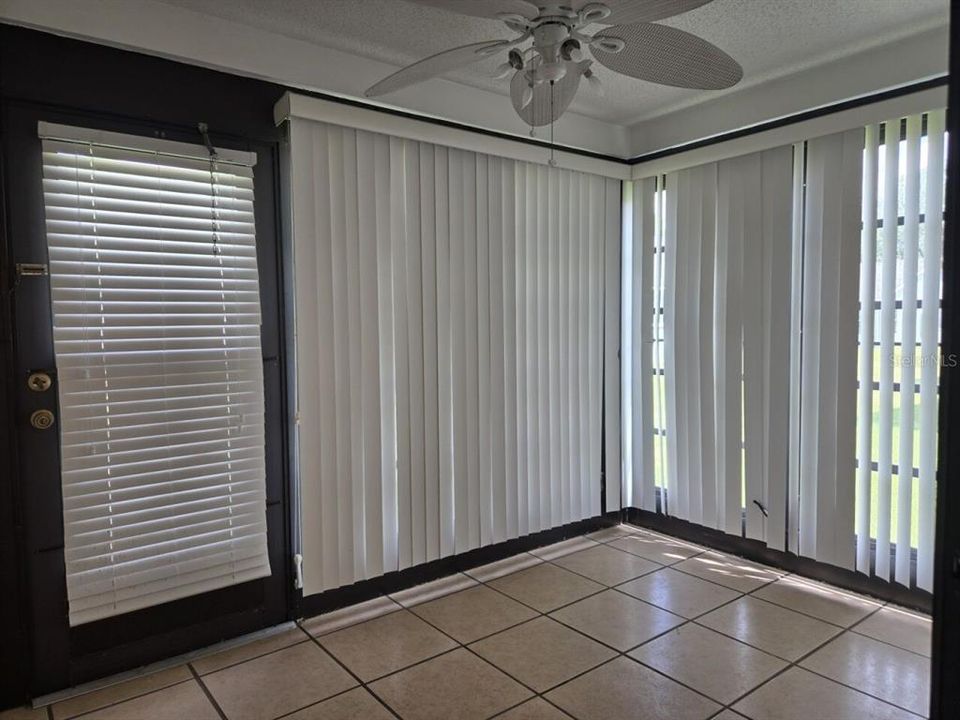 En Venta: $145,000 (2 camas, 2 baños, 1094 Pies cuadrados)