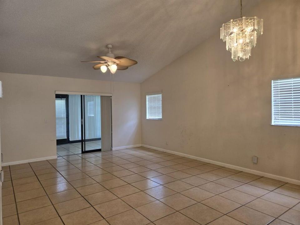 En Venta: $145,000 (2 camas, 2 baños, 1094 Pies cuadrados)