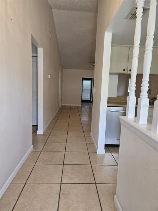 En Venta: $145,000 (2 camas, 2 baños, 1094 Pies cuadrados)