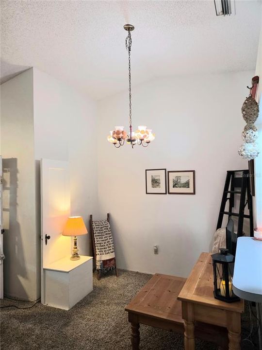 En Venta: $275,000 (2 camas, 2 baños, 976 Pies cuadrados)