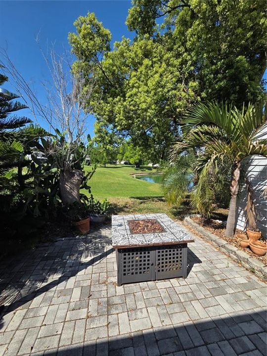 En Venta: $275,000 (2 camas, 2 baños, 976 Pies cuadrados)