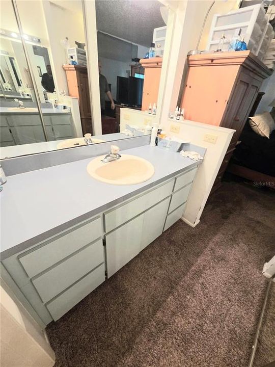 En Venta: $275,000 (2 camas, 2 baños, 976 Pies cuadrados)