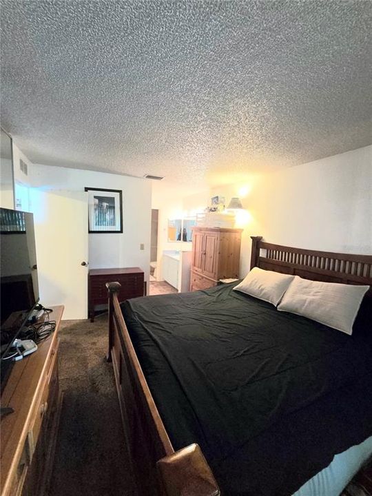 En Venta: $275,000 (2 camas, 2 baños, 976 Pies cuadrados)