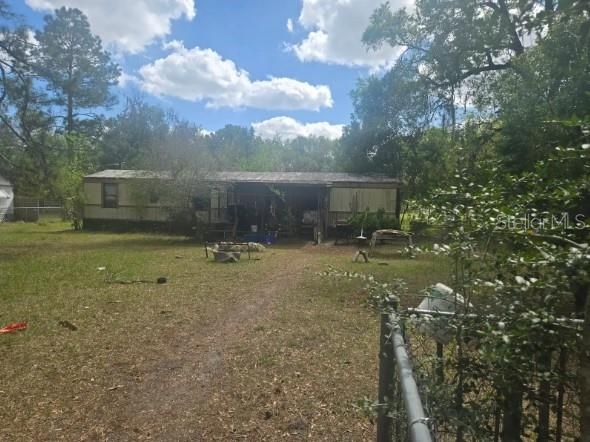 For Sale: $54,990 (2 beds, 2 baths, 784 Square Feet)