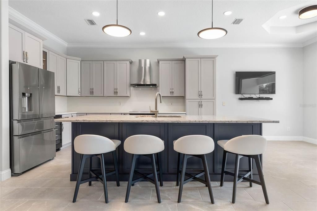 For Sale: $989,900 (5 beds, 3 baths, 2854 Square Feet)