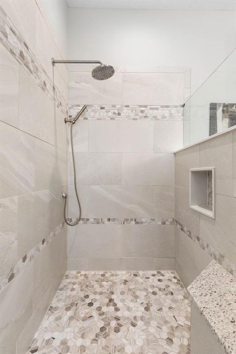 For Sale: $989,900 (5 beds, 3 baths, 2854 Square Feet)
