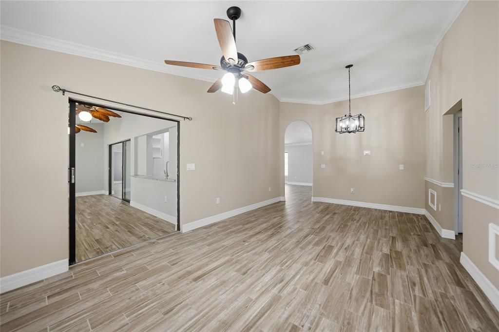 Active With Contract: $299,900 (3 beds, 2 baths, 2060 Square Feet)