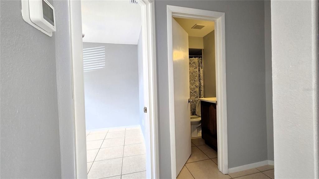 For Sale: $215,000 (2 beds, 1 baths, 750 Square Feet)