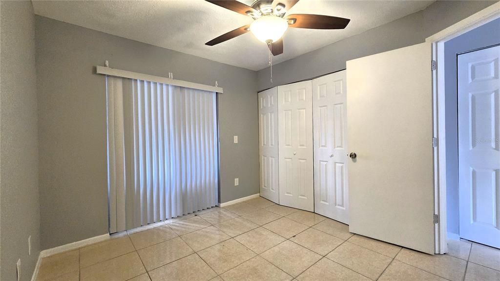 For Sale: $215,000 (2 beds, 1 baths, 750 Square Feet)