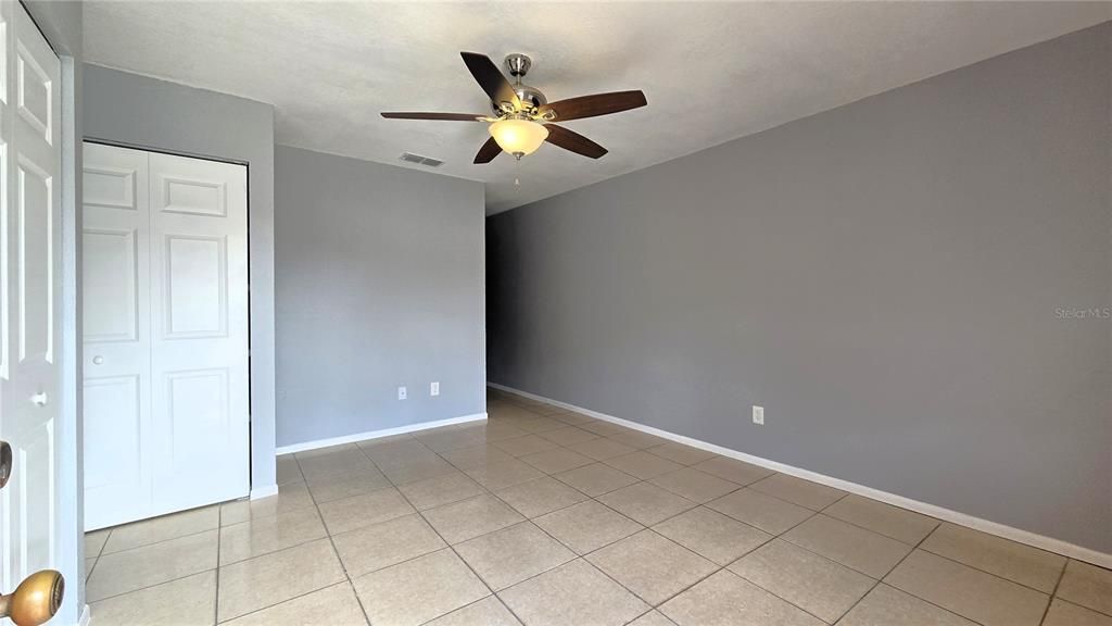 For Sale: $215,000 (2 beds, 1 baths, 750 Square Feet)