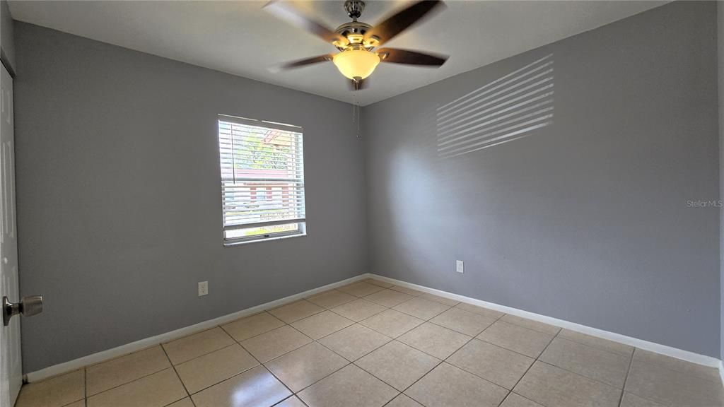 For Sale: $215,000 (2 beds, 1 baths, 750 Square Feet)