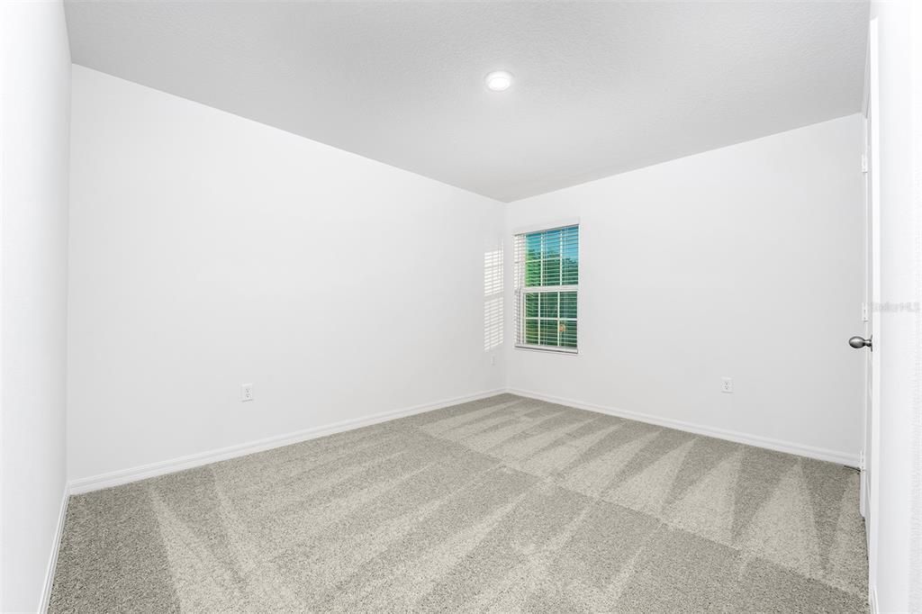 En Venta: $399,900 (5 camas, 2 baños, 2461 Pies cuadrados)