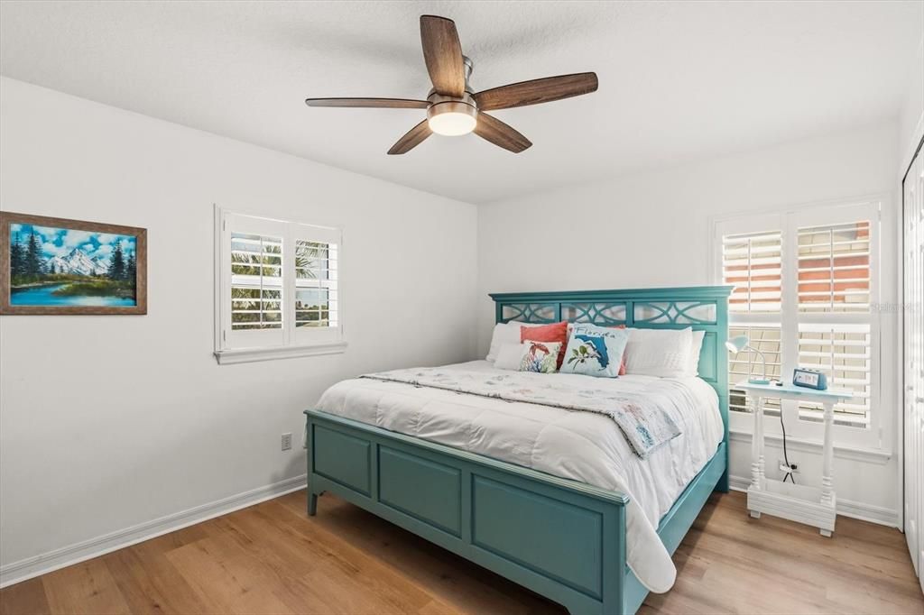 For Sale: $1,490,000 (5 beds, 2 baths, 3284 Square Feet)