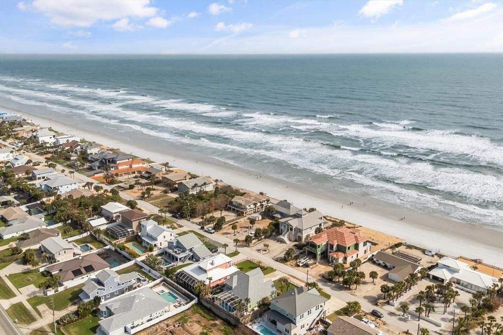 For Sale: $1,490,000 (5 beds, 2 baths, 3284 Square Feet)
