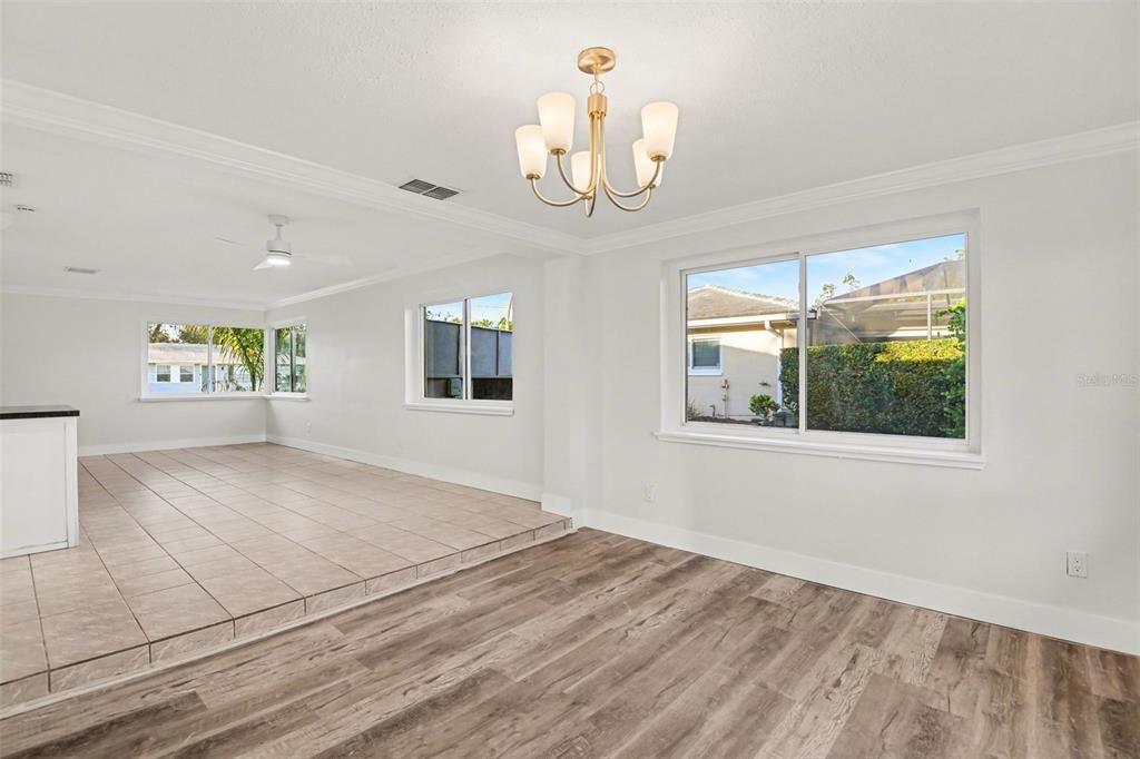 For Sale: $334,950 (3 beds, 2 baths, 1443 Square Feet)