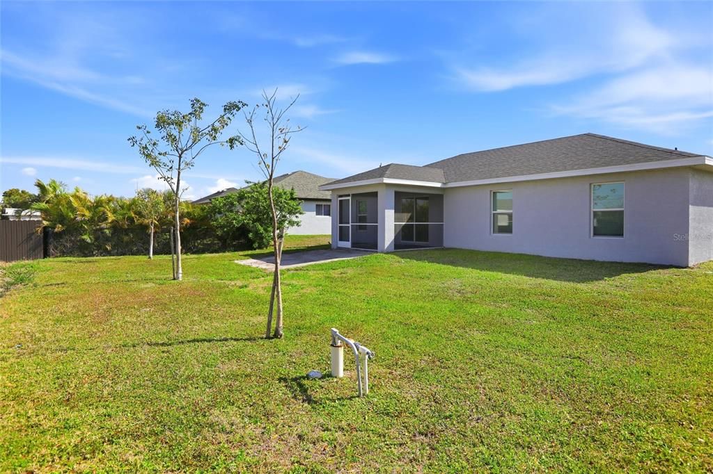 En Venta: $339,900 (4 camas, 2 baños, 1719 Pies cuadrados)