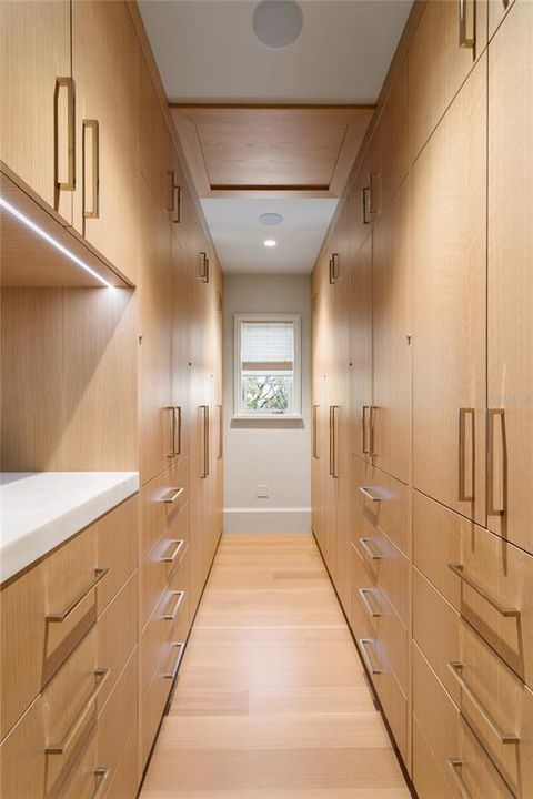 For Sale: $12,500,000 (5 beds, 5 baths, 6065 Square Feet)