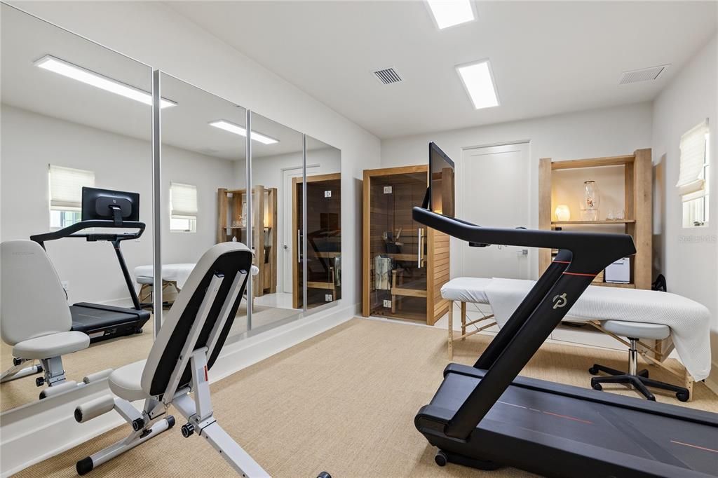 For Sale: $12,500,000 (5 beds, 5 baths, 6065 Square Feet)
