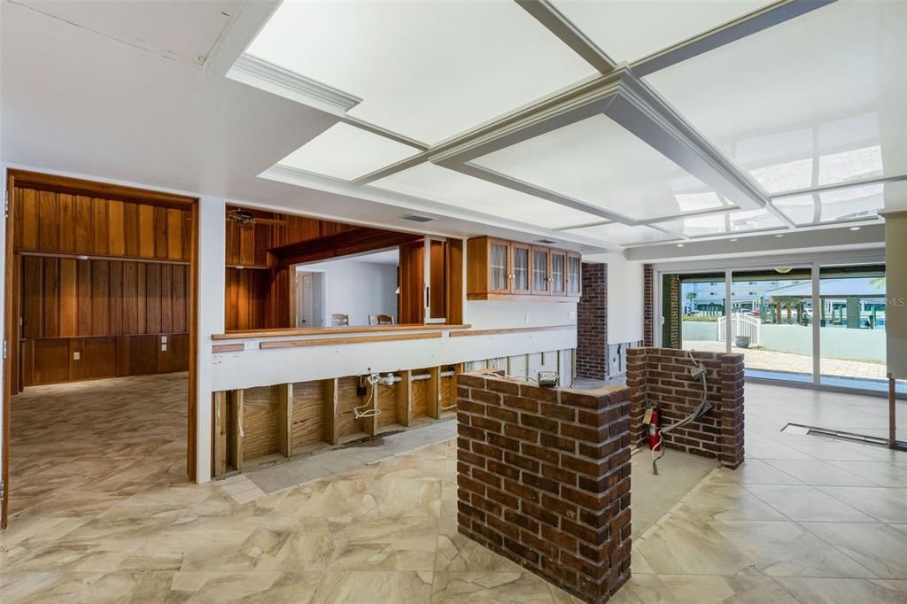 待售: $1,750,000 (0.34 acres)