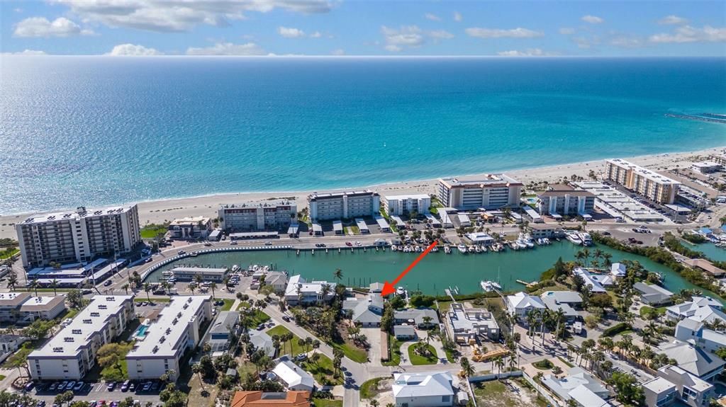 待售: $1,750,000 (0.34 acres)