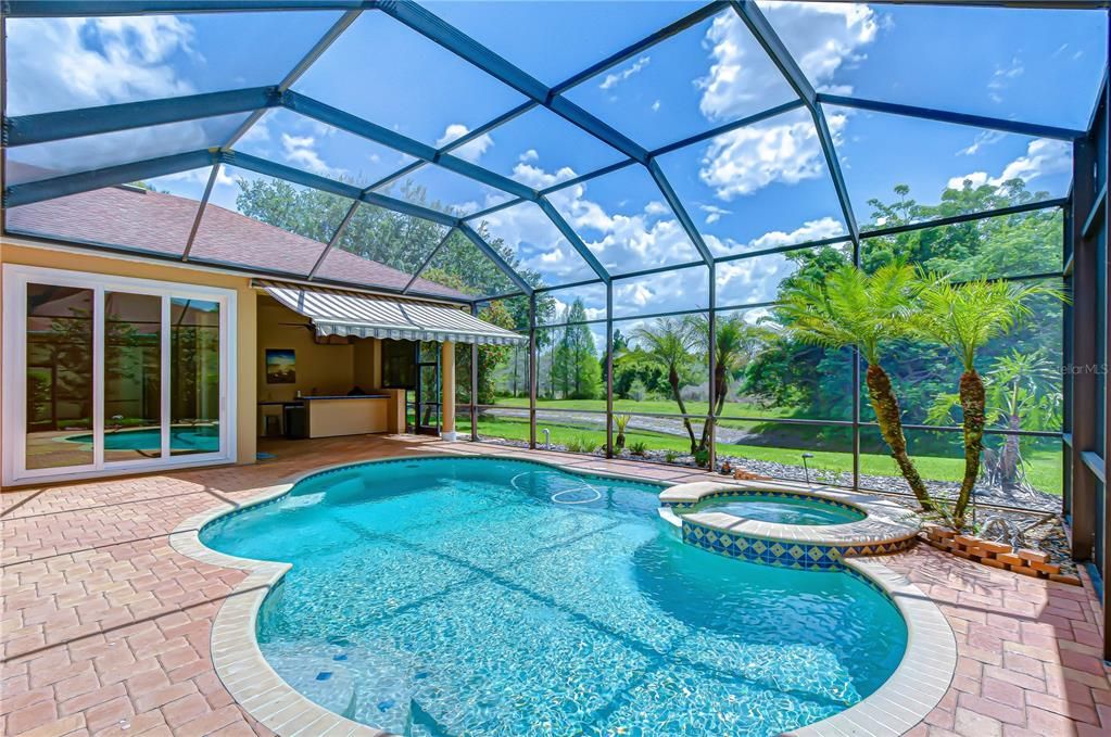 For Sale: $999,900 (4 beds, 3 baths, 3709 Square Feet)