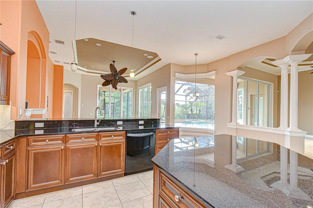 For Sale: $999,900 (4 beds, 3 baths, 3709 Square Feet)