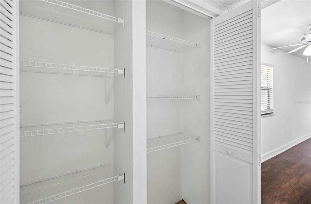На продажу: $78,000 (1 спален, 1 ванн, 800 Квадратных фут)